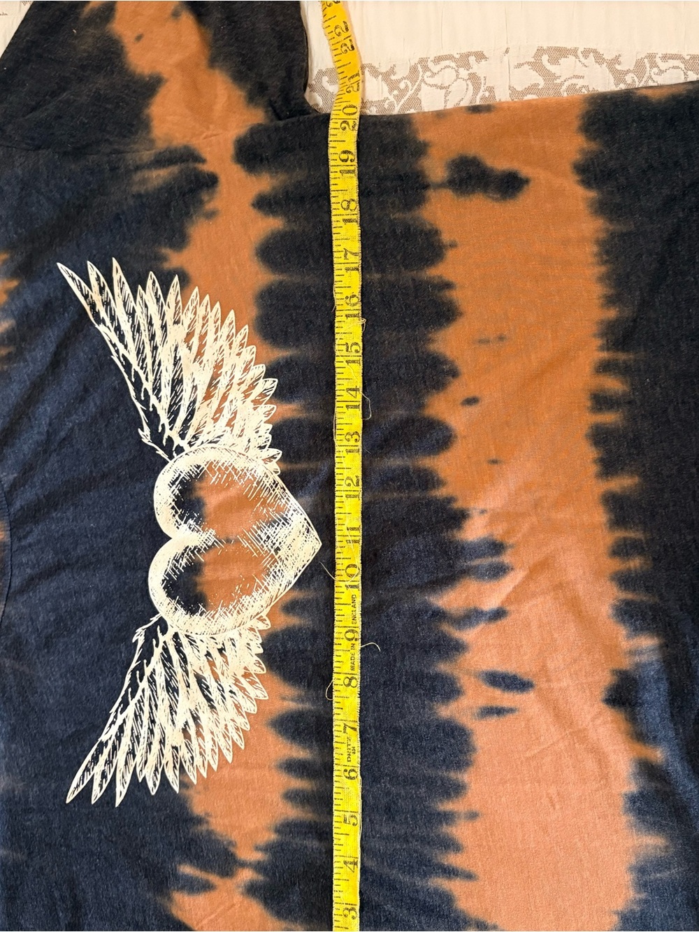 Tie-Dye Winged Heart Graphic Tee - Black & Rust, M - Picture 5 of 6